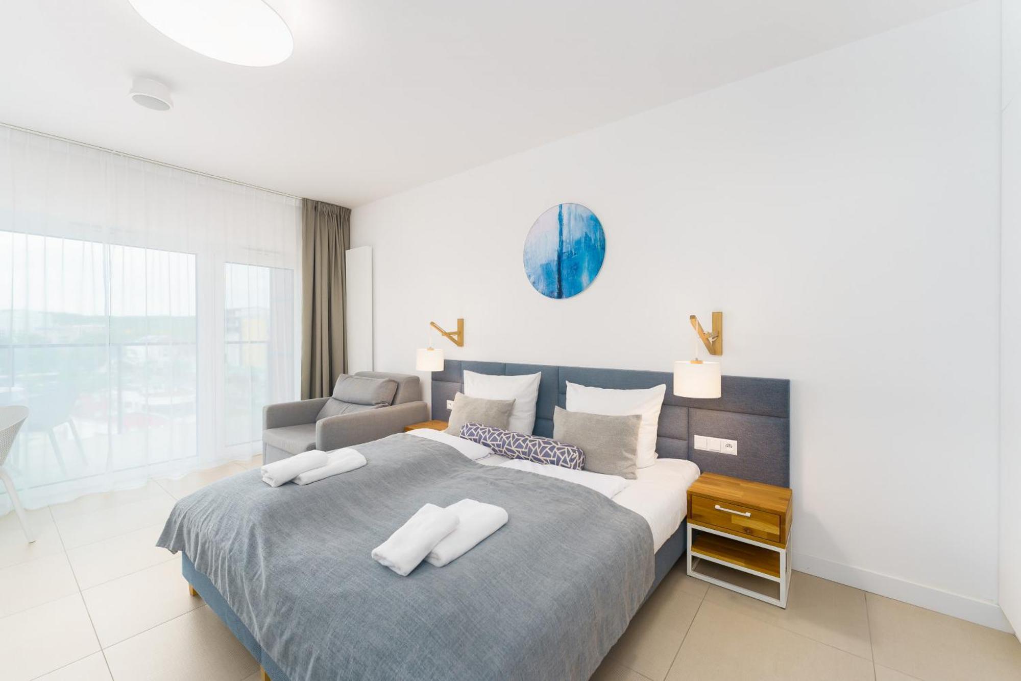Aquamarina Prima Holiday Studios By The Beach By Noclegi Renters Мендзыздрое Экстерьер фото